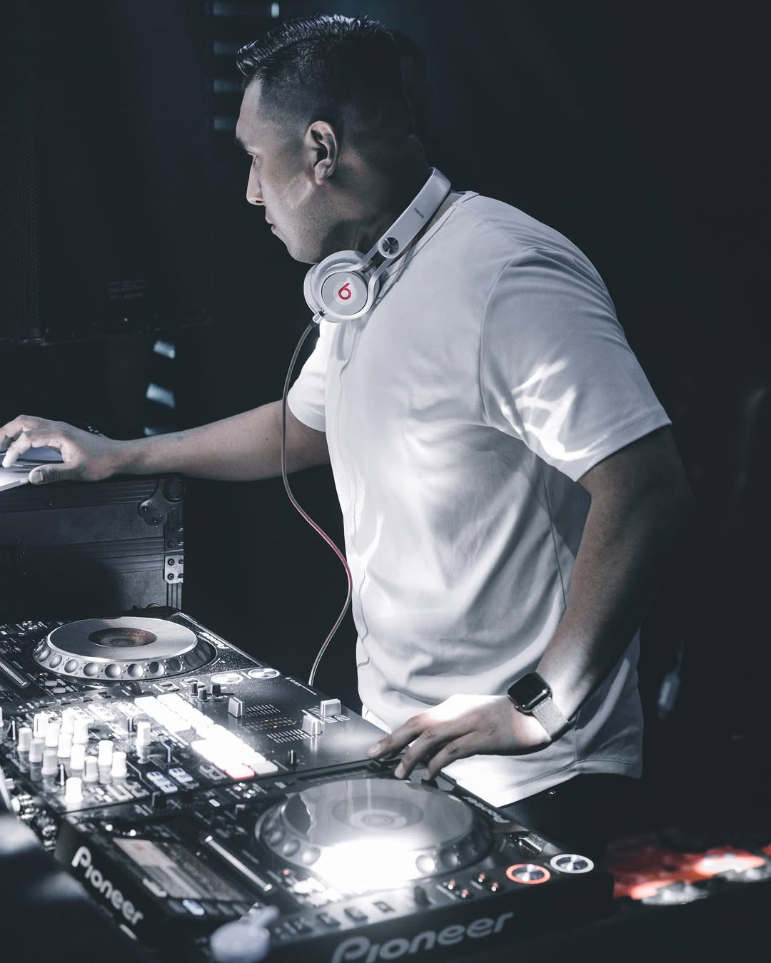 On the CDJ'S